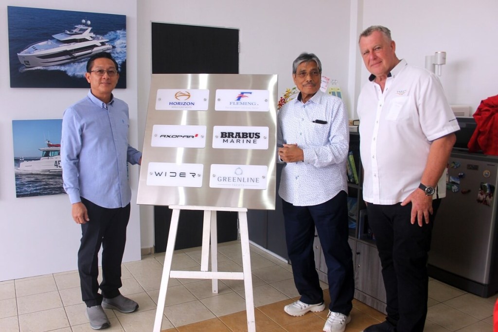 Derani Yachts, Hakan Lange, Dato Mohd Radzi Manan, Malaysia International Boat Show, Dato Seri Ahmad Faizal Azumu, Datuk Normah Hanum, Datin Seri Dr Nomee Ashikin, Axopar, 29 Cross Cabin, Greenline, 40, Brabus Marine, Wider, Horizon, Fleming, Pangkor Marina, Marina Island, Pangkor Island, Perak, Peninsular Malaysia, Port Klang, Kuala Lumpur, Penang, Langkawi, Johor, East Malaysia