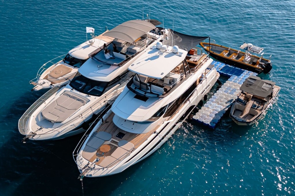 Asia Yachting, Open Day, weekend, Hong Kong, Repulse Bay, Prestige, X60, Prestige 590, F-Line, Super Air, Nautique G23, Centennial Edition, Oceania 45WA, Four Winns, HD240