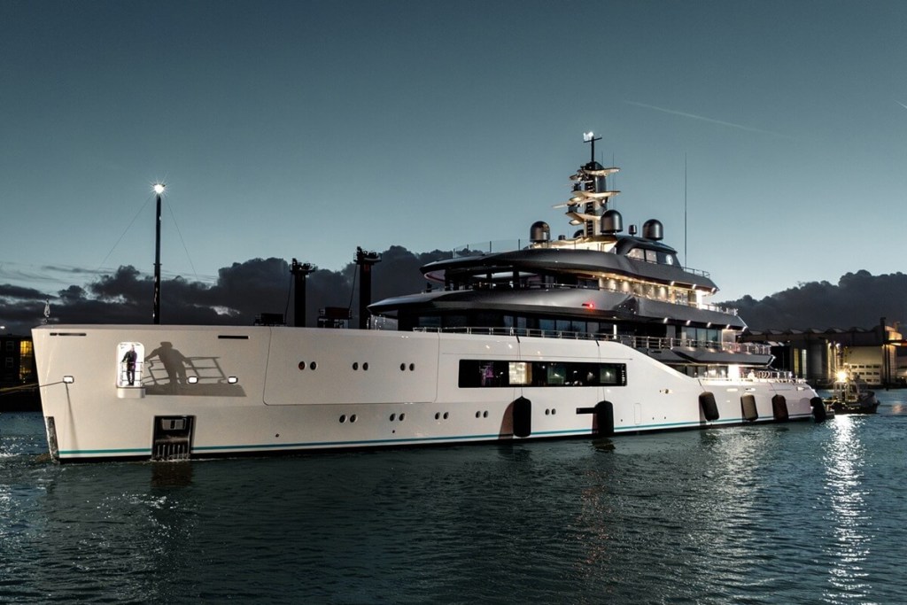 Amels, 80, Pangea, Damen Yachting, Vlissingen, Yacht Style Awards, Burgess, Espen Øino International, Sinot Yacht Architecture & Design, Jan van Hogerwou, Romke van der Linde