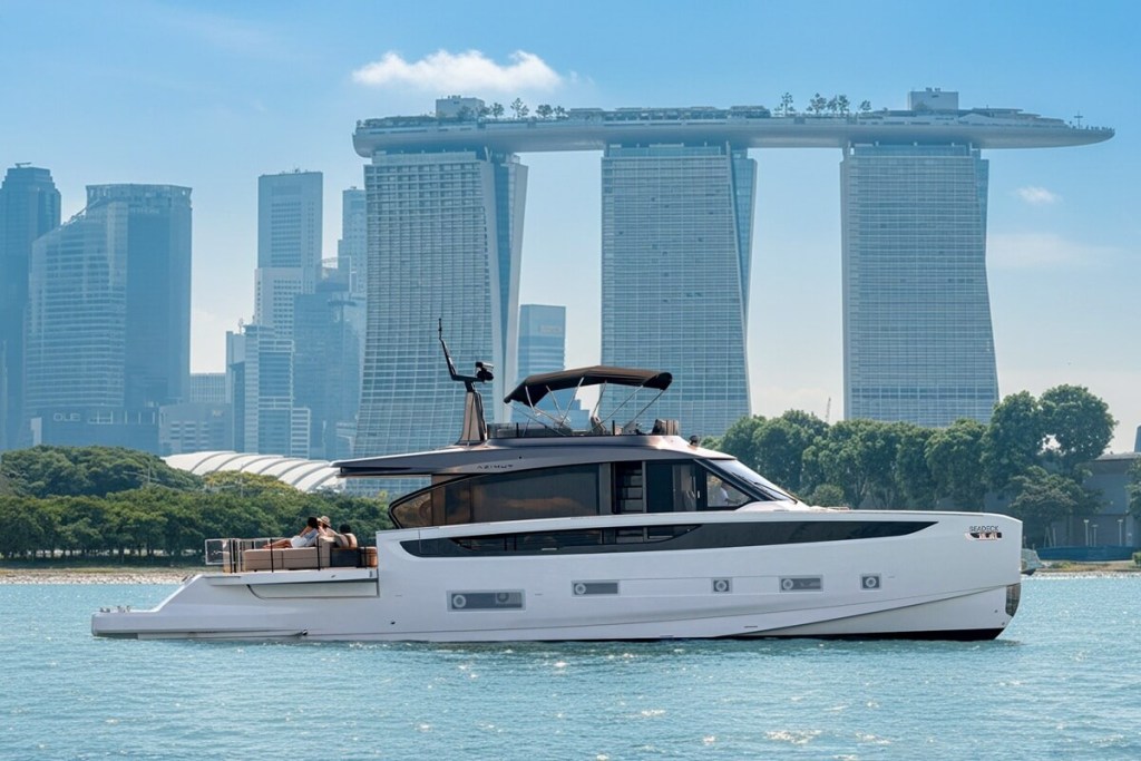 Marine Italia Asia, Yacht Share, Azimut, Fly 78, Magellano 60, Seadeck 7, Hong Kong, Singapore, Paul Grange