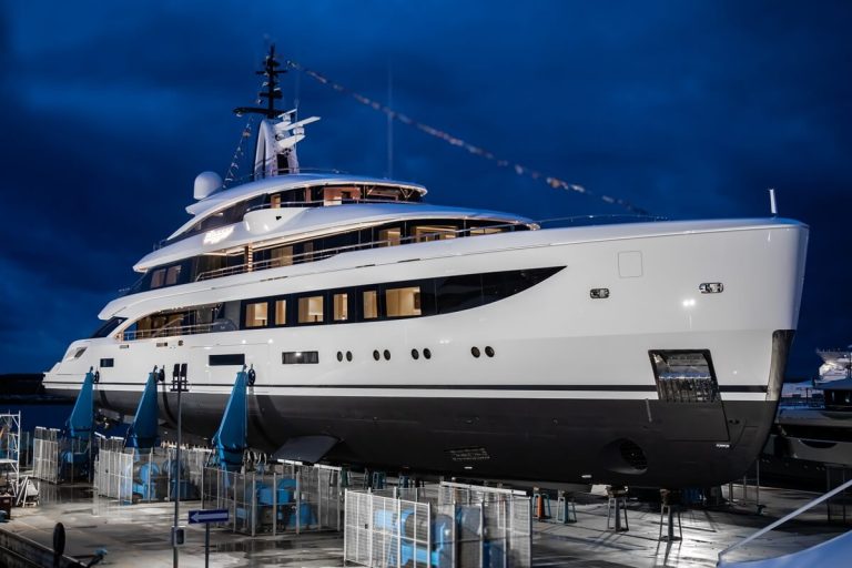 Benetti, B.Now 67M, RWD, launch, Livorno, Dagger, Symmetry, hybrid, propulsion, Reymond Langton Design, Sinot Yacht Architecture & Design, Monaco Yacht Show, Lady Estey, Daniela Petrozzi