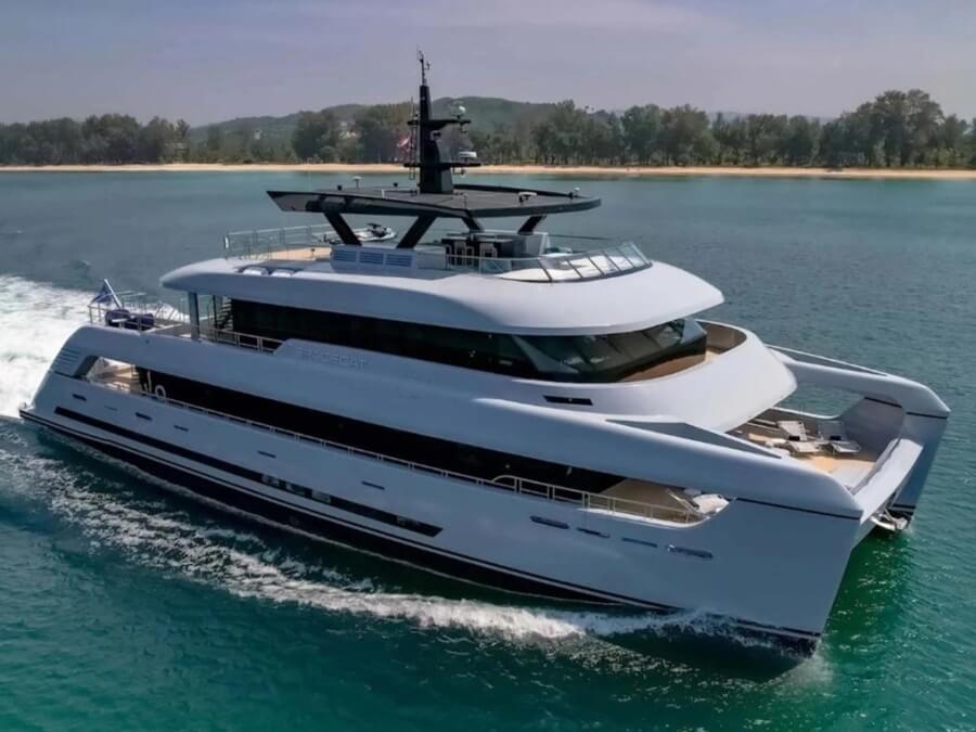 SpaceCat, SilverYachts, powercat, catamaran, China, Australia, Espen Øino, Thailand, The White Lotus, Camper & Nicholsons, Burgess, Sales Broker, Della Pearce