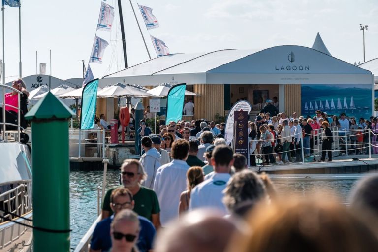 International Multihull Show, La Grande Motte, catamaran, trimaran, Anais David, Lagoon, Leopard, Fountaine Pajot, Excess, Aquila, Prestige, Jeanneau, Aventura