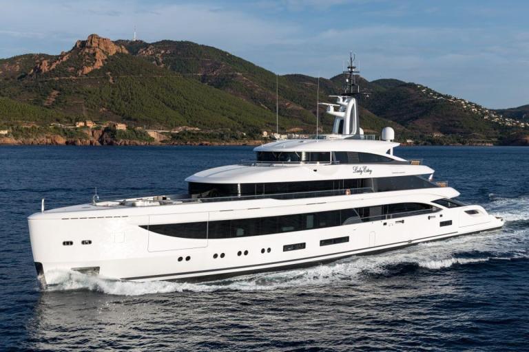 Motoryacht, superyacht, Benetti B.Now 67M, Oasis Deck, Lady Estey, Iryna, Sinot Yacht Architecture & Design, RWD