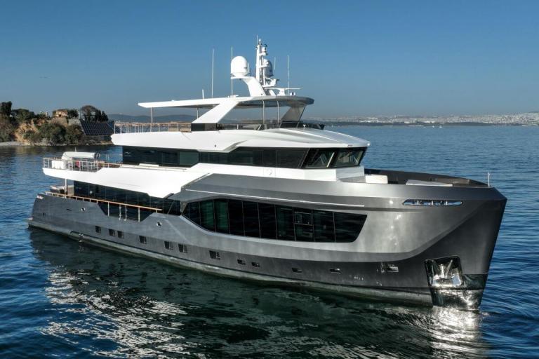 Phoenix Yachts, One Zero, Numarine, 37XP, 2024, Umberto Tagliavini, Rezzan Benardete, MAN engines, Alexander Kaev, Ian Harris, Yousuf Al Hashimi