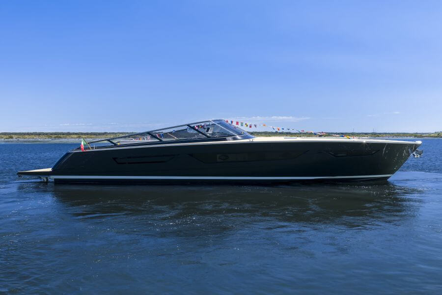 Motoryacht, Ferretti Group, Itama 70, yacht launch, Ravenna, Vallicelli Design, IdeaeItalia