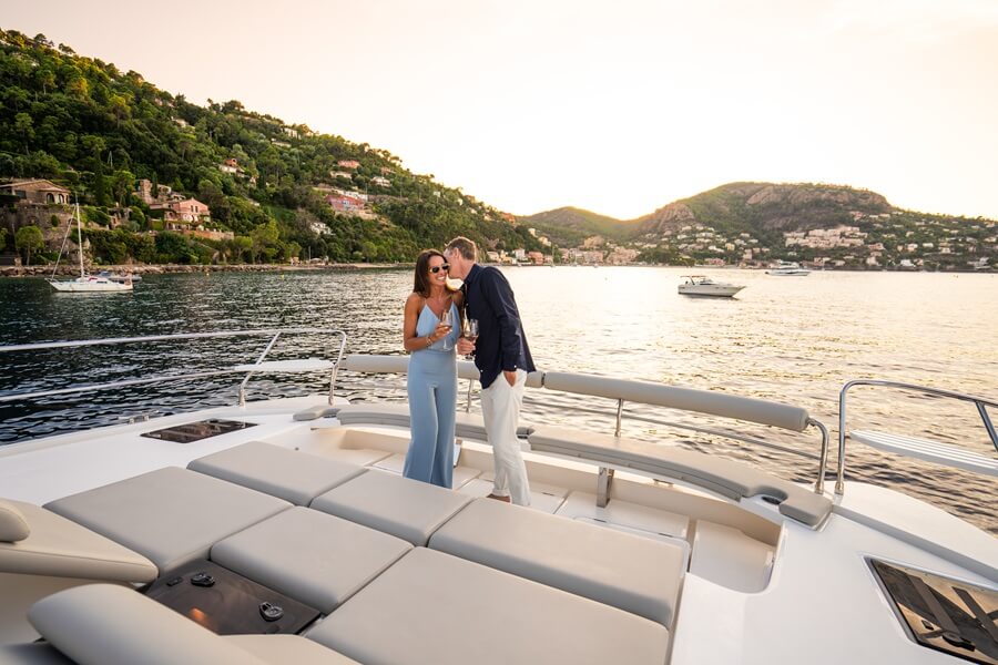 Aquila, 46 Yacht, powercat, power, catamaran, 44 Yacht, 42 Yacht, 50 Yacht, 54 Yacht, Nick Harvey, Sino Eagle, Sport, Luxury, Offshore, Coupe