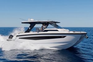 Aquila, Catamarans, Cannes, Cannes Yachting Festival, debuts, premieres, Aquila 45 Sail, 35 Sport, Alain Raas, Miami International Boat Show, Hybrid Ocean Drive™, Palm Beach International Boat Show