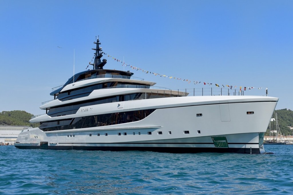 Sanlorenzo, 74Steel, Virtuosity, hull two, hull one, first, second, Silver Fox, Monaco Yacht Show, tree, Francesco Paszkowski, Margherita Casprini, Studio Paolo Ferrari, Ocean Resort, aquarium, reflecting pool
