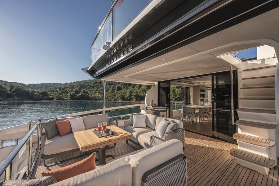 Absolute, yacht, yachts, Italy, 70 Fly, Cannes Yachting Festival, 52 Fly, 56 Fly, 60 Fly