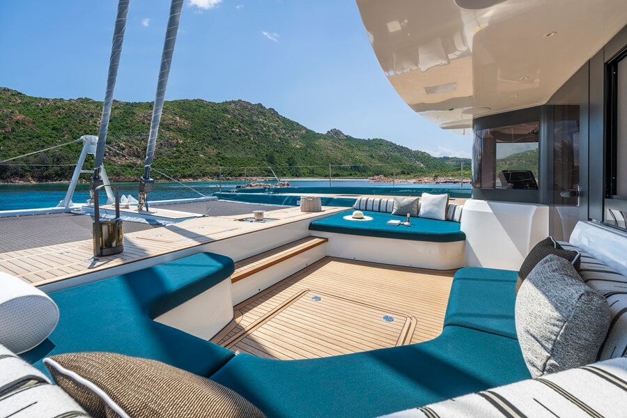 Lagoon, Eighty 2, Cannes Yachting Festival, Risa Merl, VPLP Design, naval architecture, Patrick Le Quément, exterior design, Nauta Design, Seventy 7