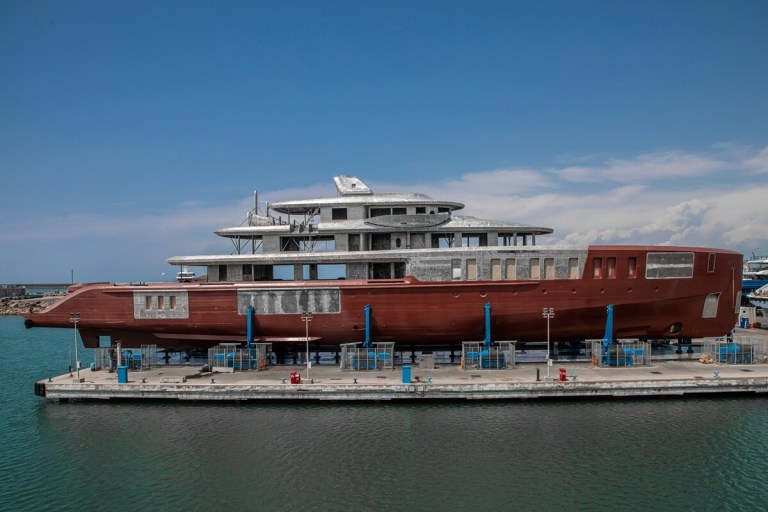 Benetti, Custom 80, hull, Livorno, Cassetta Yacht Designers, 2028, Class, Motopanfilo, Oasis, B.Yond, B.Neos, steel, aluminium, B.Now, B.Loft, Custom