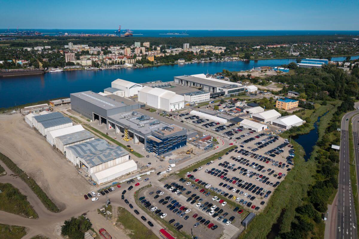 Gdansk, Poland, Sunreef, Yachts, Sunreef 100 Eco, sailing catamaran, Ipharra, catamaran, Galeon, Conrad, Shipyard, Marine Projects, Martwa Wisla, dead Vistula, Francis Lapp, Robert Lewandowski, Carlos Alcaraz, Rafa Nadal, Fernando Alonso, Wieczysław, Janek, Kobylko, Mikolaj Król